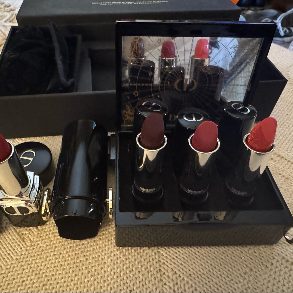 Luxury Lipstick Set with Mirror Dior